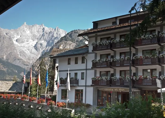 Cresta Et Duc Hotel